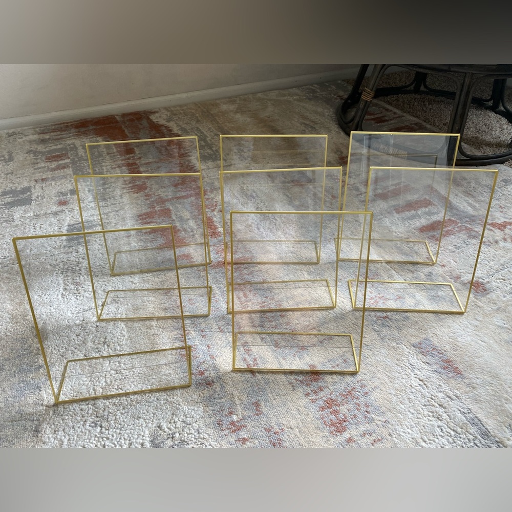 8 Acrylic Frames